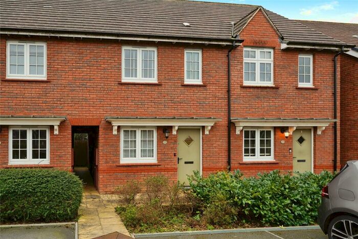 3 Bedroom Terraced House For Sale In Purton Close, Hardwicke, Gloucester, Gloucestershire, GL2