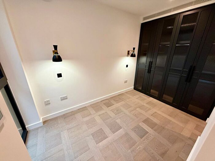 1 Bedroom Studio To Rent In Merino Gardens, London, E1W