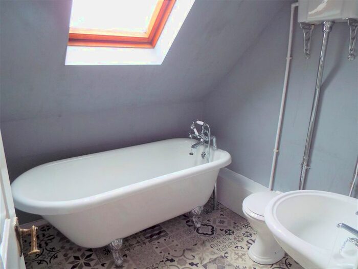 2 Bedroom Flat To Rent In Northgate, Louth, LN11