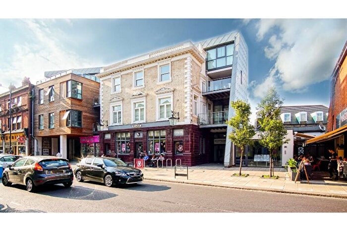 1 Bedroom Apartment For Sale In High Road, Willesden, London, NW10