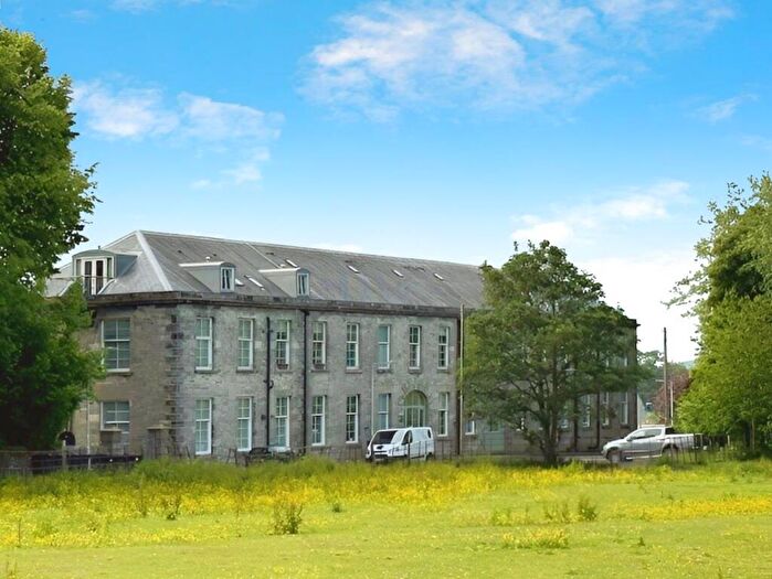 4 Bedroom Town House For Sale In Walter Lumsden Court, Freuchie, Cupar, KY15