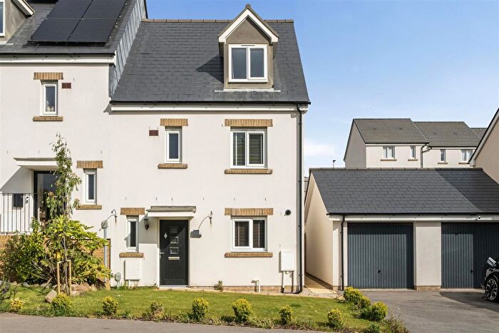4 Bedroom Semi-Detached House For Sale In Levant Rise, Falmouth, TR11