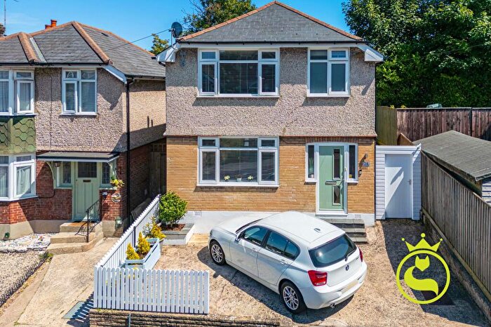 3 Bedroom Detached House For Sale In Heatherlands School Catchment- Davis Road, Parkstone, Poole, BH12