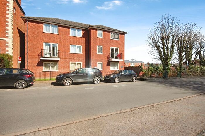 1 Bedroom Flat For Sale In The Butts, Warwick, CV34