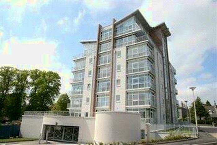 2 Bedroom Flat To Rent In Kepplestone Manor, West End, Aberdeen, AB15