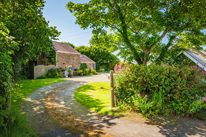 5 Bedroom Detached House For Sale In Roch, Haverfordwest, SA62