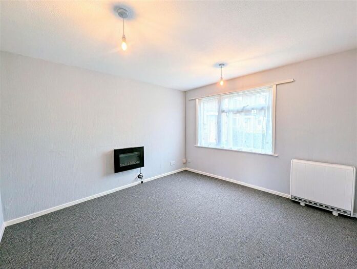 3 Bedroom End Of Terrace House For Sale In Mayne Ave, Hereford - No Onward Chain, HR2
