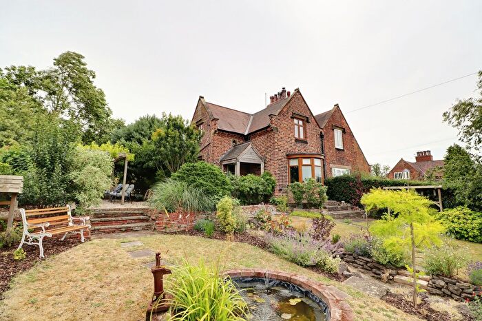 2 Bedroom Semi-Detached House For Sale In Main Street, Saxby-All-Saints, DN20