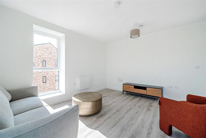 2 Bedroom Flat To Rent In Belgrave Village, Eden Avenue, Birmingham, B12
