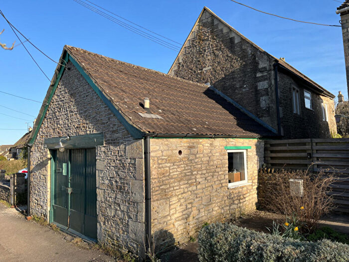 2 Bedroom Cottage For Sale In Bradford Road, Melksham, SN12