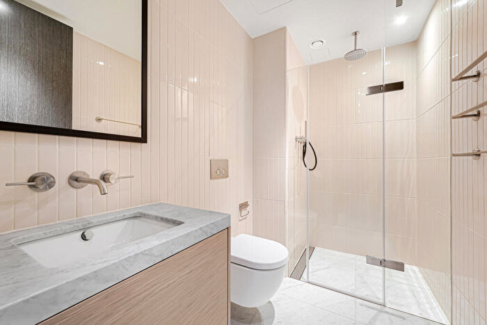 4 Bedroom Flat To Rent In Power House Chelsea Waterfront, Lots Road, SW10