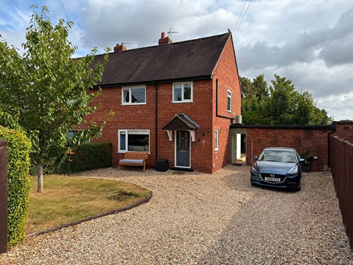 3 Bedroom Semi Detached House For Sale In Cherry Tree Drive, Oswestry, SY11