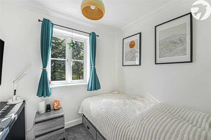 4 Bedroom End Terrace House For Sale In High Trees, Dartford, Kent, DA2