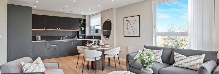 3 Bedroom Flat For Sale In Staines-Upon-Thames, Staines Upon Thames, TW18