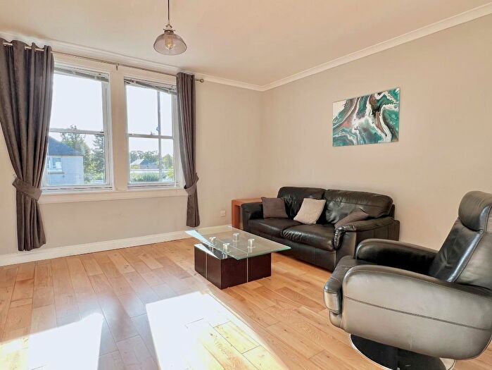 2 Bedroom Flat To Rent In Stevenson Drive, Stenhouse, Edinburgh, EH11