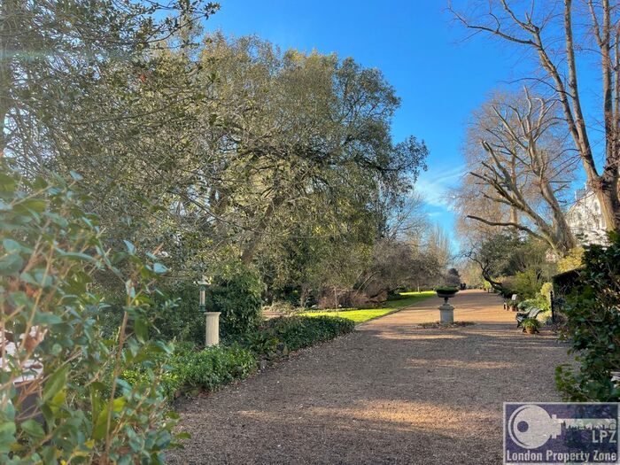 1 Bedroom Flat To Rent In Kensington Park Road, Notting Hill Gate, London, W11