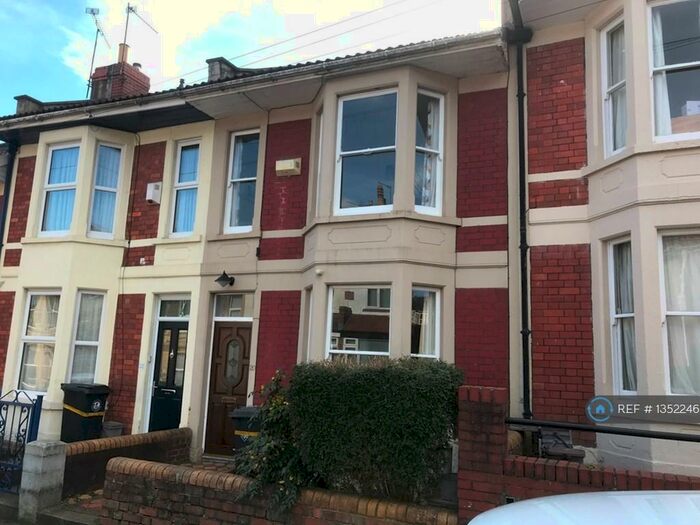 2 Bedroom Terraced House To Rent In Doone Road, Bristol, BS7