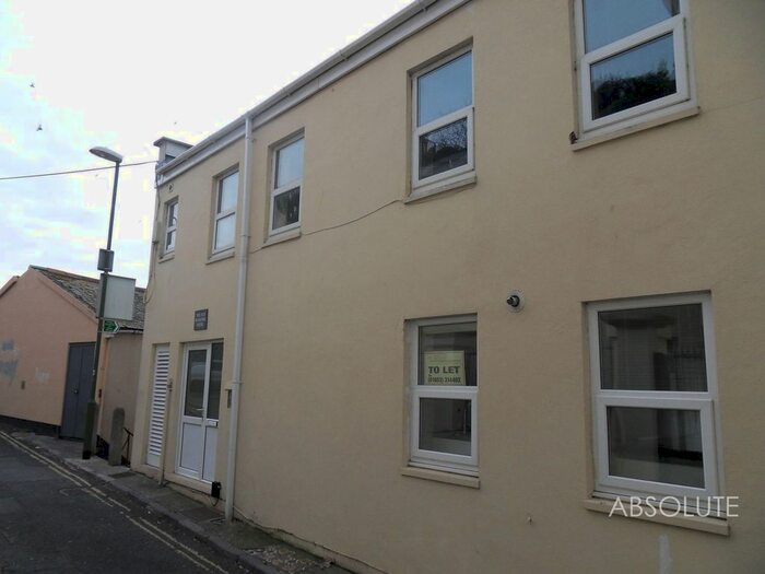 2 Bedroom Flat To Rent In Braddons Hill Road West, Torquay, TQ1