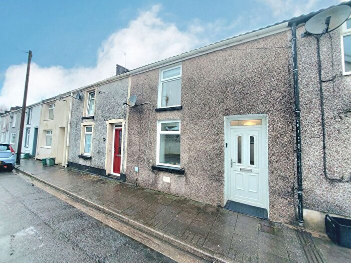 2 Bedroom Terraced House To Rent In Thomas Street, Aberdare, CF44