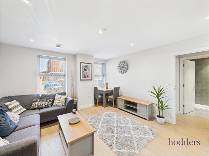 1 Bedroom Apartment To Rent In Chertsey, Surrey, KT16