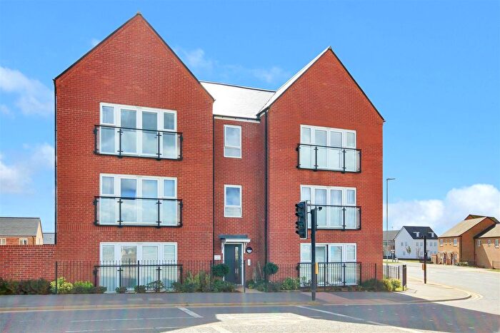 2 Bedroom Flat For Sale In Irthlingborough Road East, Wellingborough, NN8