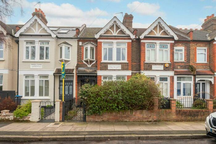 2 Bedroom Terraced House To Rent In Tamworth Park, Mitcham, CR4