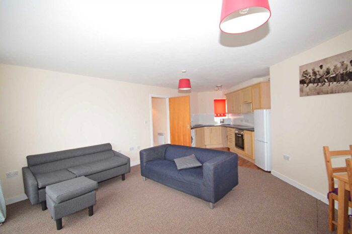 1 Bedroom Flat To Rent In Foxglove Path, Riverside, SE28