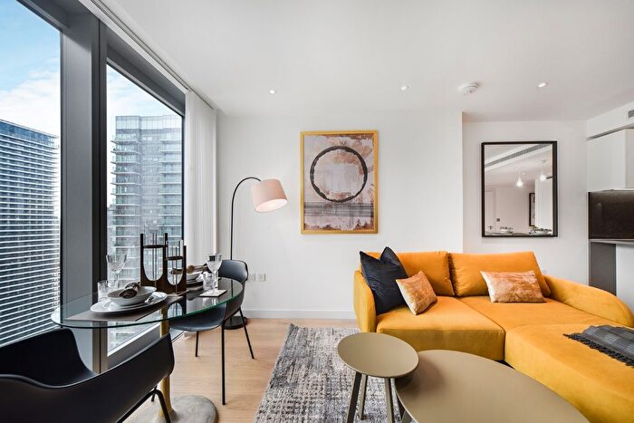 1 Bedroom Flat To Rent In Marsh Wall, London, E14