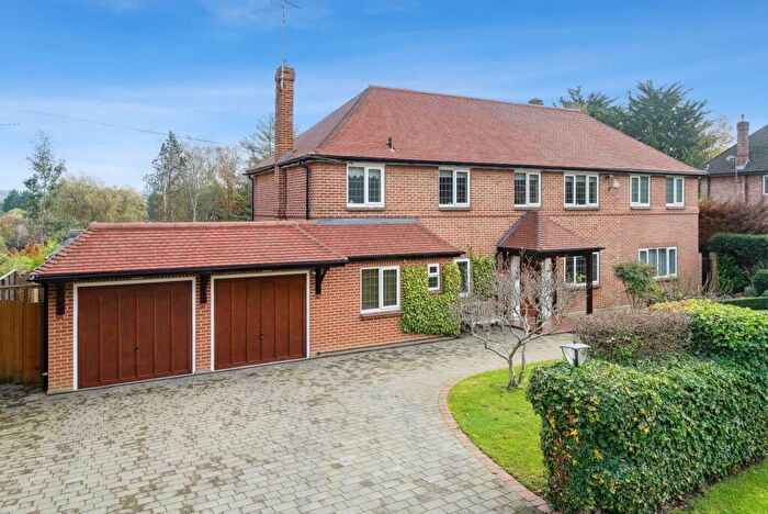 4 Bedroom Detached House For Sale In Russell Road, Moor Park, HA6