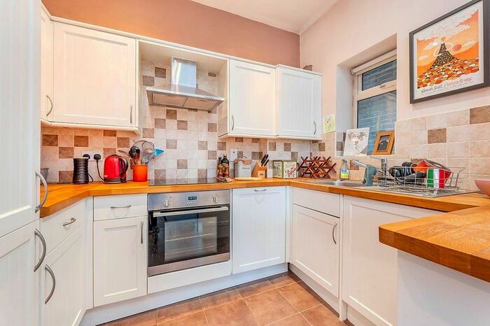 Studio To Rent In Inglis Road, Ealing Common, London, W5