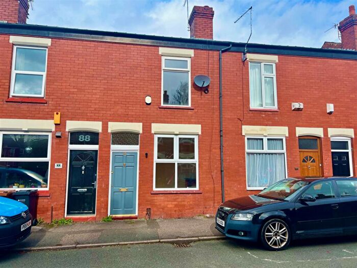 2 Bedroom Terraced House To Rent In Shaw Road South, Shaw Heath, Stockport, SK3