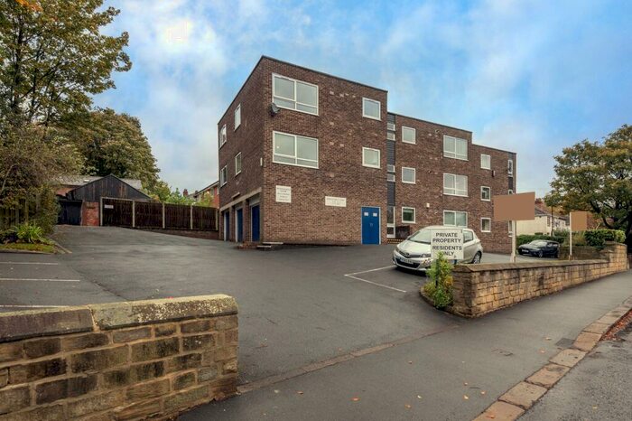 2 Bedroom Flat To Rent In Wensleydale Court, Stainbeck Lane, Chapel Allerton, Leeds, LS7