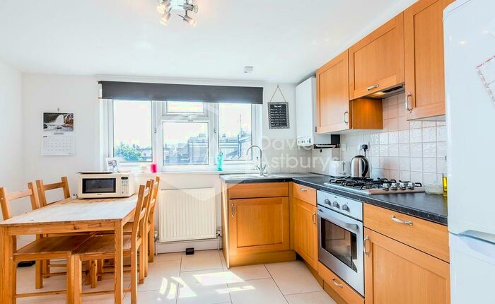 1 Bedroom Apartment To Rent In Turnpike Lane, Turnpike Lane, London, N8