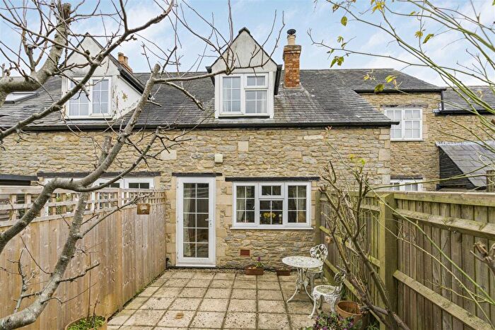 2 Bedroom Cottage To Rent In Black Bull Lane, Fencott, Kidlington, OX5