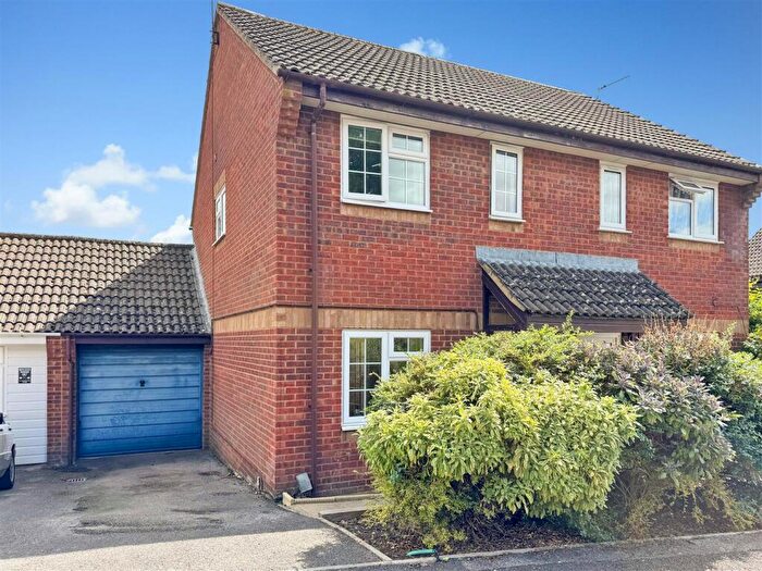 2 Bedroom Semi-Detached House For Sale In Woodbury Gardens, Salisbury, SP2