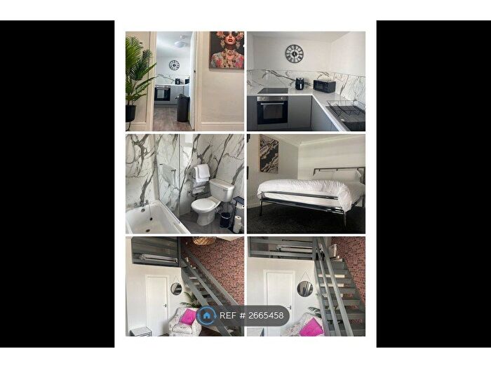 1 Bedroom Flat To Rent In Bank Square, Southport, PR9