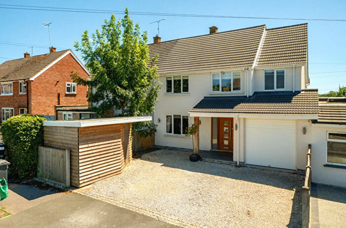 4 Bedroom Semi Detached House For Sale In Waterloo Crescent, Wokingham, Berkshire, RG40