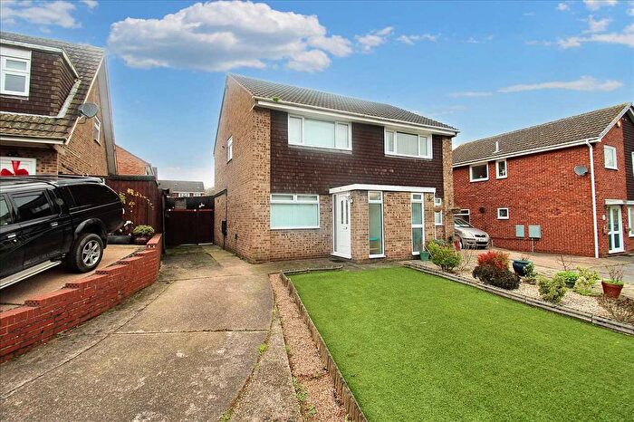 2 Bedroom Semi-Detached House To Rent In Fenroth Close, Bulwell, Nottingham, NG6