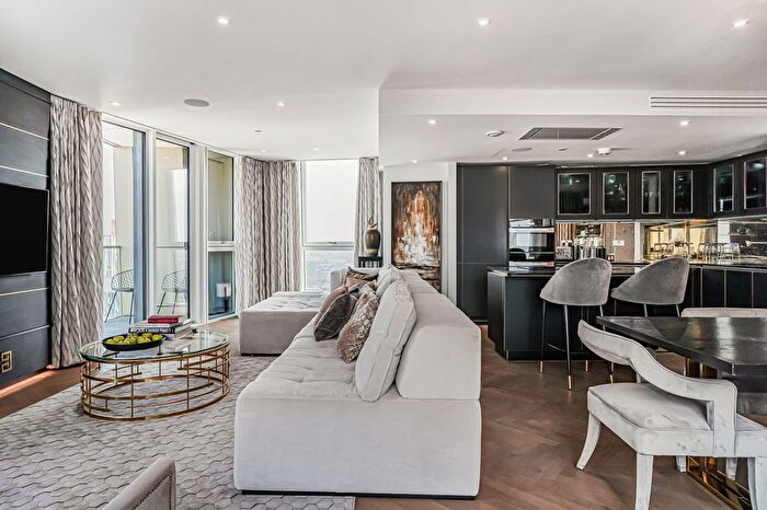 4 Bedroom Flat For Sale In Wandsworth Road, London, London, London, SW8