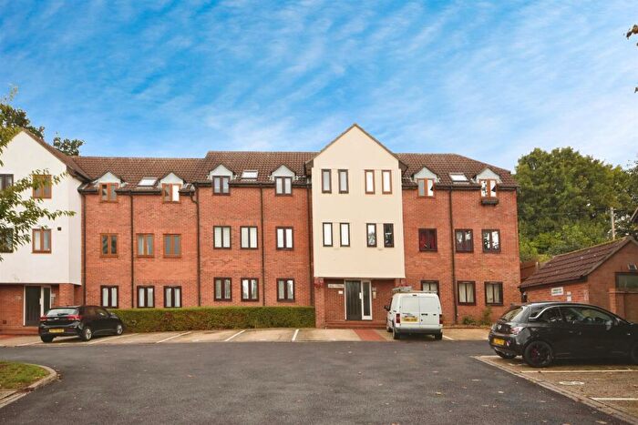 1 Bedroom Flat For Sale In Mill Court, Braintree, CM7