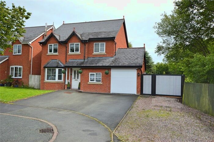 4 Bedroom Detached House For Sale In Cae Melyn, Tregynon, Newtown, Powys, SY16