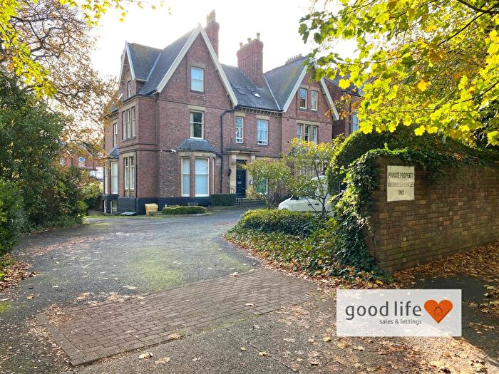 1 Bedroom Flat For Sale In Thornhill Park, Thornhill, Sunderland, SR2