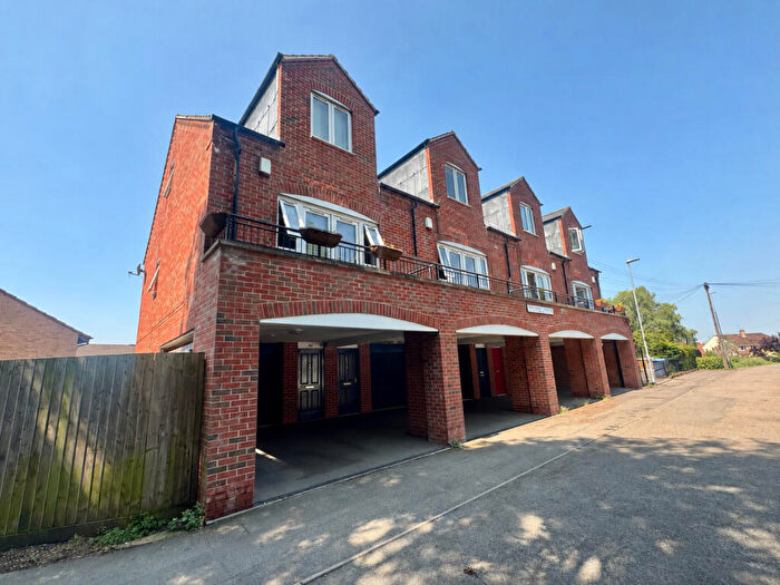 2 Bedroom House To Rent In Railway Cottages, Leicester, LE5