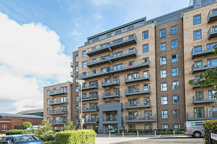 1 Bedroom Flat To Rent In Fairbank House, Colindale, London, NW9