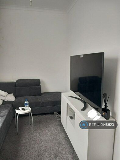 1 Bedroom Flat To Rent In Romford Road, London, E7