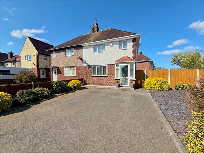 3 Bedroom Semi Detached House For Sale In Guildford Road, Southport, PR8