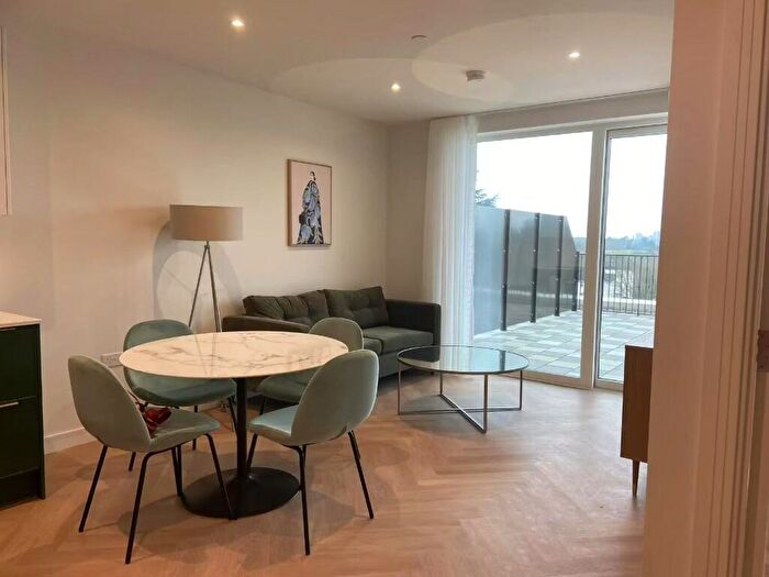 1 Bedroom Flat For Sale In Bower House, NW9