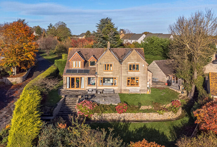 4 Bedroom Detached House For Sale In Bath Old Road, Radstock, Somerset, BA3