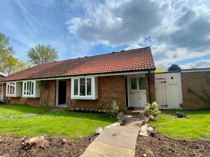 2 Bedroom Terraced Bungalow To Rent In St Johns Village, GU21