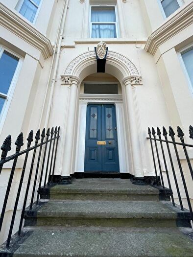 2 Bedroom Apartment To Rent In Belvidere Road, Liverpool, Merseyside, L8